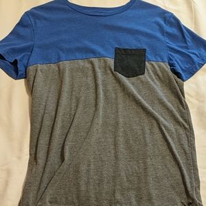 American Eagle t-shirt